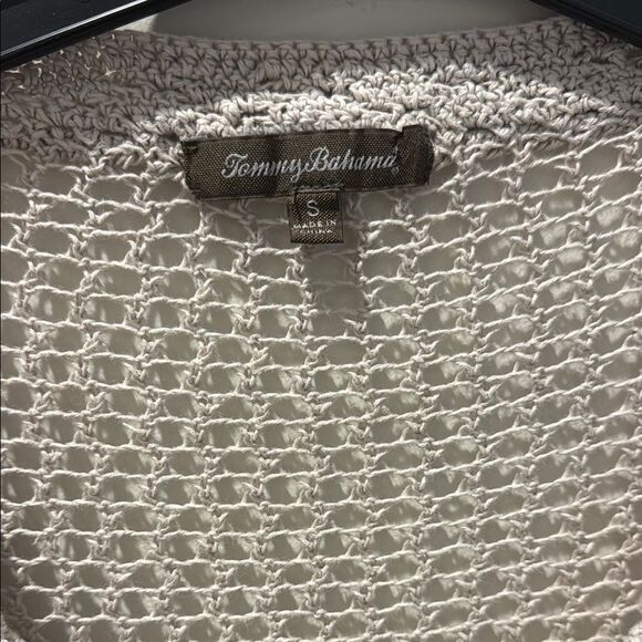 Tommy Bahama Tan Crochet Knit Blouse size small - Picture 2 of 9